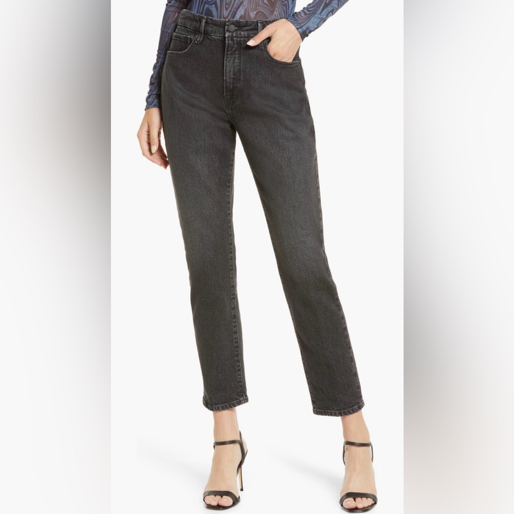 Good American Women's Straight Leg Jeans in Black size 26
